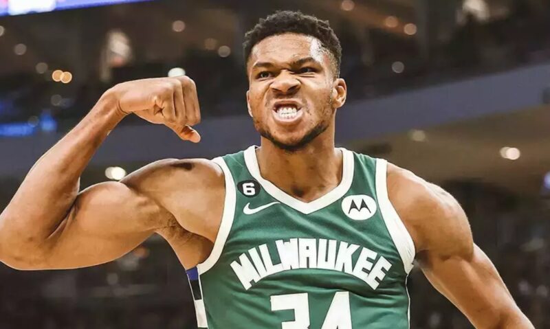 Giannis 3 1